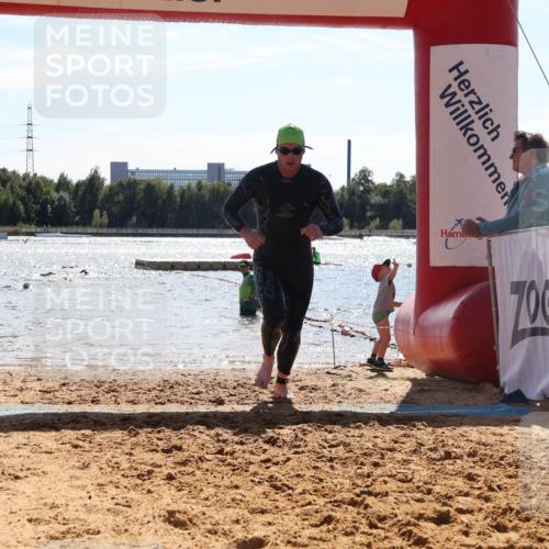 07.09.2025 - 19. Norderstedt Triathlon Luisa Fischer http://msf.ph/oto/8762252 07.09.2025 14:26:06 Schwimmen 1492, 1509 meine-sportfotos.de