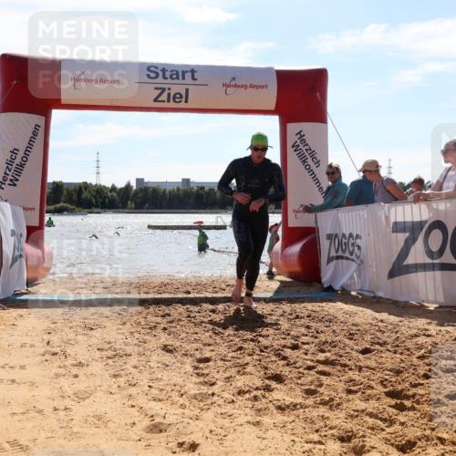 07.09.2025 - 19. Norderstedt Triathlon Luisa Fischer http://msf.ph/oto/8762259 07.09.2025 14:26:07 Schwimmen 1492, 1509 meine-sportfotos.de