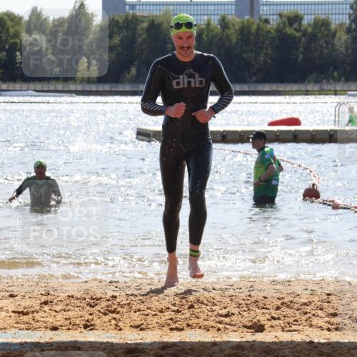 07.09.2025 - 19. Norderstedt Triathlon Luisa Fischer http://msf.ph/oto/8762266 07.09.2025 14:26:31 Schwimmen 1488 meine-sportfotos.de