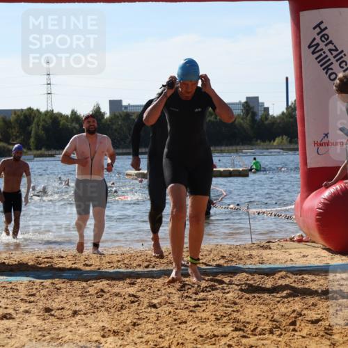 07.09.2025 - 19. Norderstedt Triathlon Luisa Fischer http://msf.ph/oto/8762277 07.09.2025 12:11:00 Schwimmen 145, 183, 1238, 1283, 1362 meine-sportfotos.de