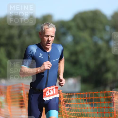 07.09.2025 - 19. Norderstedt Triathlon Michael Strokosch http://msf.ph/oto/8762302 07.09.2025 12:08:35 Laufen 837 meine-sportfotos.de