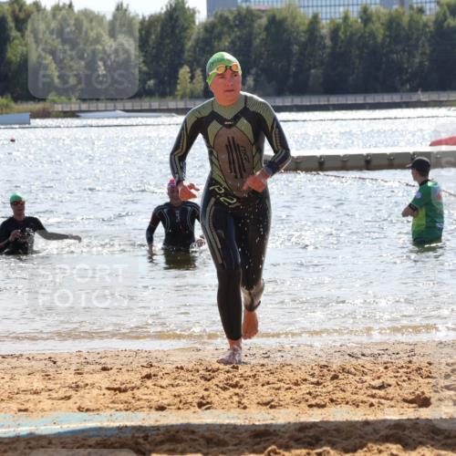 07.09.2025 - 19. Norderstedt Triathlon Luisa Fischer http://msf.ph/oto/8762317 07.09.2025 14:26:40 Schwimmen 448, 1488 meine-sportfotos.de