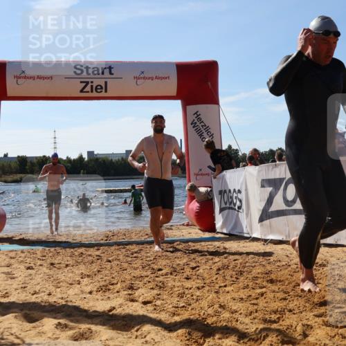 07.09.2025 - 19. Norderstedt Triathlon Luisa Fischer http://msf.ph/oto/8762334 07.09.2025 12:11:03 Schwimmen 145, 183, 712, 1238, 1283 meine-sportfotos.de