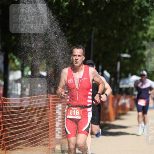 07.09.2025 - 19. Norderstedt Triathlon Michael Strokosch http://msf.ph/oto/8762350 07.09.2025 12:56:34 Laufen 244, 754, 816, 1243, 1373 meine-sportfotos.de