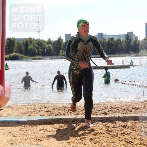 07.09.2025 - 19. Norderstedt Triathlon Luisa Fischer http://msf.ph/oto/8762351 07.09.2025 14:26:43 Schwimmen 448, 1488, 1495 meine-sportfotos.de