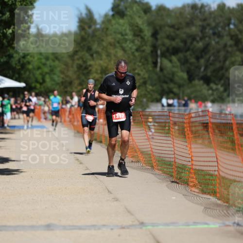 07.09.2025 - 19. Norderstedt Triathlon Michael Strokosch http://msf.ph/oto/8762356 07.09.2025 13:18:14 Laufen 241, 698, 1317 meine-sportfotos.de