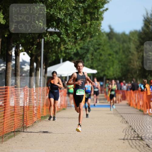 07.09.2025 - 19. Norderstedt Triathlon Michael Strokosch http://msf.ph/oto/8762357 07.09.2025 10:46:46 Laufen 646 meine-sportfotos.de