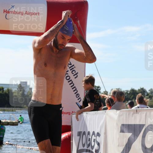 07.09.2025 - 19. Norderstedt Triathlon Luisa Fischer http://msf.ph/oto/8762358 07.09.2025 12:11:08 Schwimmen 145, 183, 712, 1238, 1283 meine-sportfotos.de