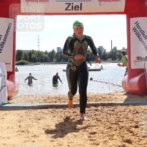 07.09.2025 - 19. Norderstedt Triathlon Luisa Fischer http://msf.ph/oto/8762359 07.09.2025 14:26:43 Schwimmen 448, 1488, 1495 meine-sportfotos.de