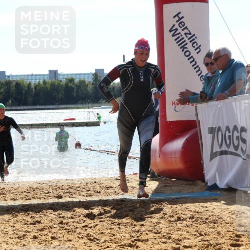 07.09.2025 - 19. Norderstedt Triathlon Luisa Fischer http://msf.ph/oto/8762382 07.09.2025 14:26:49 Schwimmen 448, 887, 1495 meine-sportfotos.de