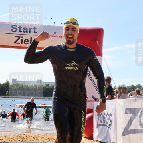 07.09.2025 - 19. Norderstedt Triathlon Luisa Fischer http://msf.ph/oto/8762386 07.09.2025 12:11:11 Schwimmen 145, 183, 712, 1238, 1283, 1317 meine-sportfotos.de