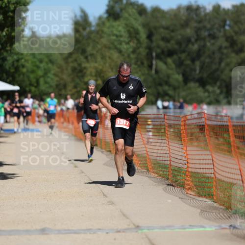 07.09.2025 - 19. Norderstedt Triathlon Michael Strokosch http://msf.ph/oto/8762390 07.09.2025 13:18:14 Laufen 241, 698, 1317 meine-sportfotos.de