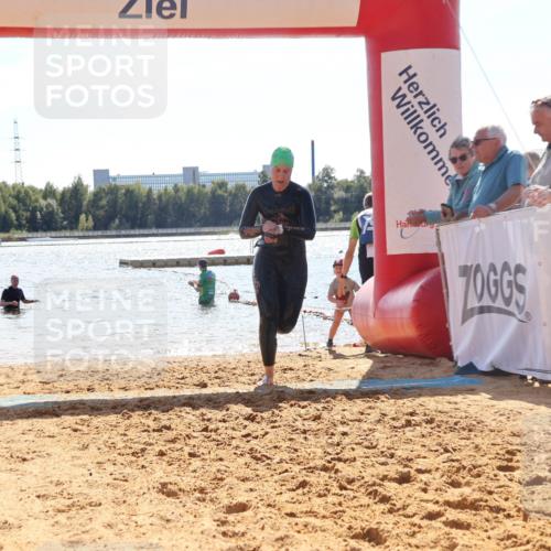 07.09.2025 - 19. Norderstedt Triathlon Luisa Fischer http://msf.ph/oto/8762405 07.09.2025 14:26:52 Schwimmen 448, 887, 1495 meine-sportfotos.de