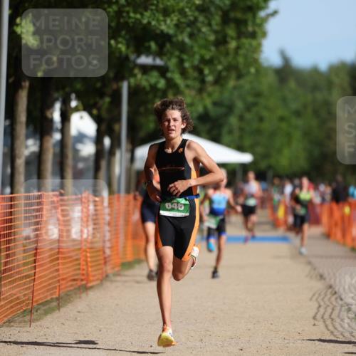 07.09.2025 - 19. Norderstedt Triathlon Michael Strokosch http://msf.ph/oto/8762421 07.09.2025 10:46:48 Laufen 106, 646 meine-sportfotos.de