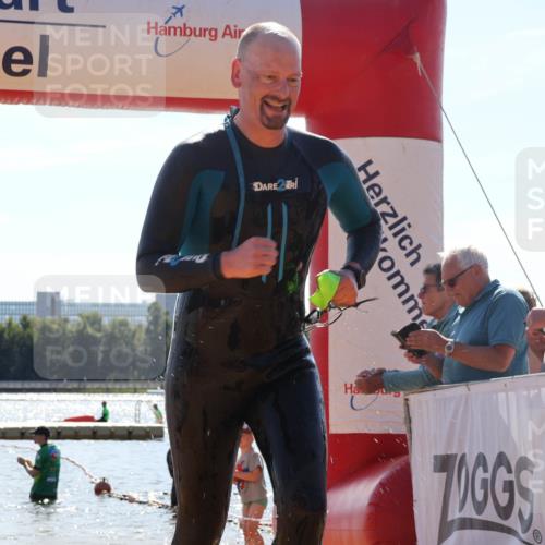 07.09.2025 - 19. Norderstedt Triathlon Luisa Fischer http://msf.ph/oto/8762436 07.09.2025 14:27:22 Schwimmen 1494 meine-sportfotos.de