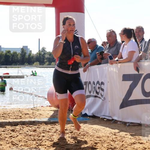 07.09.2025 - 19. Norderstedt Triathlon Luisa Fischer http://msf.ph/oto/8762461 07.09.2025 14:28:34 Schwimmen 461 meine-sportfotos.de