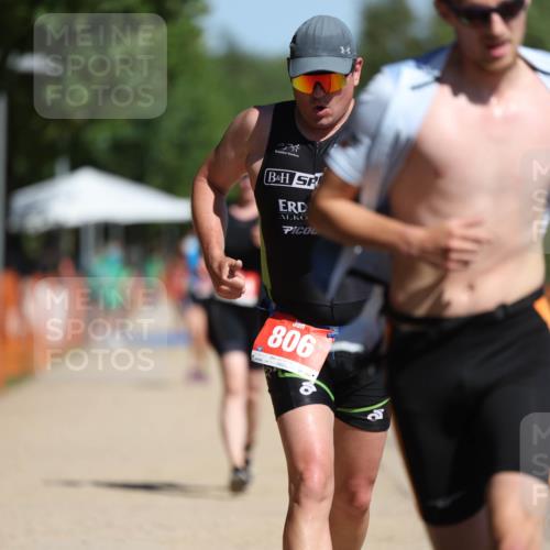 07.09.2025 - 19. Norderstedt Triathlon Michael Strokosch http://msf.ph/oto/8762471 07.09.2025 12:08:53 Laufen 185, 253, 806, 1244 meine-sportfotos.de