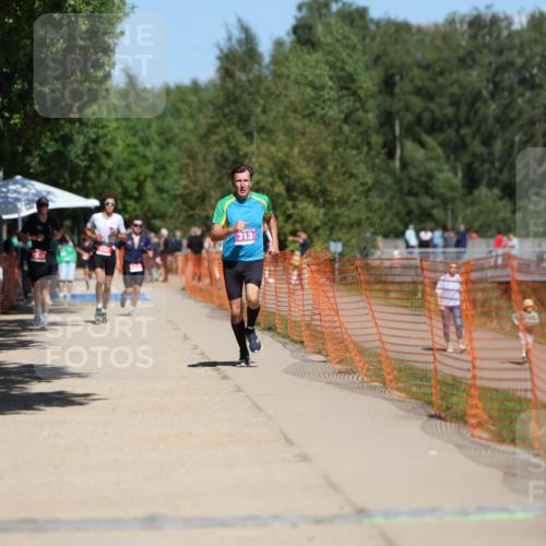 07.09.2025 - 19. Norderstedt Triathlon Michael Strokosch http://msf.ph/oto/8762480 07.09.2025 13:18:22 Laufen 313, 698, 1317 meine-sportfotos.de