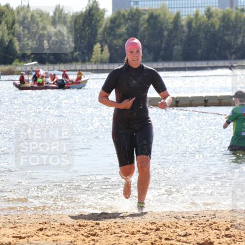07.09.2025 - 19. Norderstedt Triathlon Luisa Fischer http://msf.ph/oto/8762490 07.09.2025 14:28:44 Schwimmen 387, 461 meine-sportfotos.de