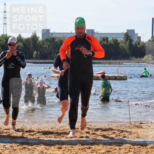 07.09.2025 - 19. Norderstedt Triathlon Luisa Fischer http://msf.ph/oto/8762493 07.09.2025 12:11:23 Schwimmen 265, 307, 781, 858, 1317, 1345 meine-sportfotos.de