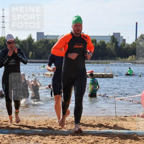 07.09.2025 - 19. Norderstedt Triathlon Luisa Fischer http://msf.ph/oto/8762501 07.09.2025 12:11:24 Schwimmen 265, 307, 781, 858, 1317, 1345 meine-sportfotos.de