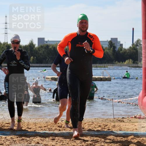 07.09.2025 - 19. Norderstedt Triathlon Luisa Fischer http://msf.ph/oto/8762510 07.09.2025 12:11:24 Schwimmen 265, 307, 781, 858, 1317, 1345 meine-sportfotos.de