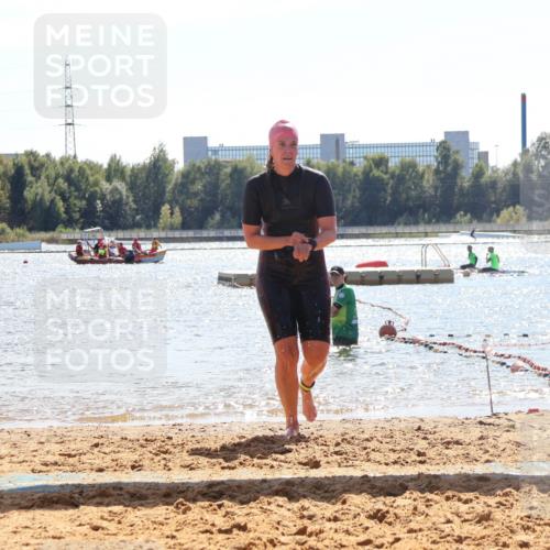 07.09.2025 - 19. Norderstedt Triathlon Luisa Fischer http://msf.ph/oto/8762514 07.09.2025 14:28:46 Schwimmen 387 meine-sportfotos.de