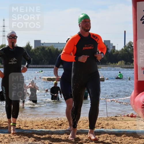 07.09.2025 - 19. Norderstedt Triathlon Luisa Fischer http://msf.ph/oto/8762518 07.09.2025 12:11:24 Schwimmen 265, 307, 781, 858, 1317, 1345 meine-sportfotos.de