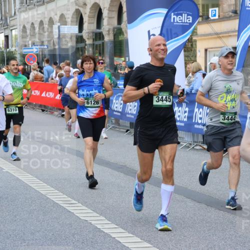 07.09.2025 - BARMER Alsterlauf Strokosch-Dieckow http://msf.ph/oto/8762535 07.09.2025 10:12:24 Ziel 2041, 2432, 2462, 2649, 3182, 3448, 3486, 3880, 3973, 4100, 4136, 4175, 4280, 4397, 4789, 4792, 4852, 5732, 5865, 5897, 5919, 8046, 8058, 8060, 8061, 8125, 8357 meine-sportfotos.de
