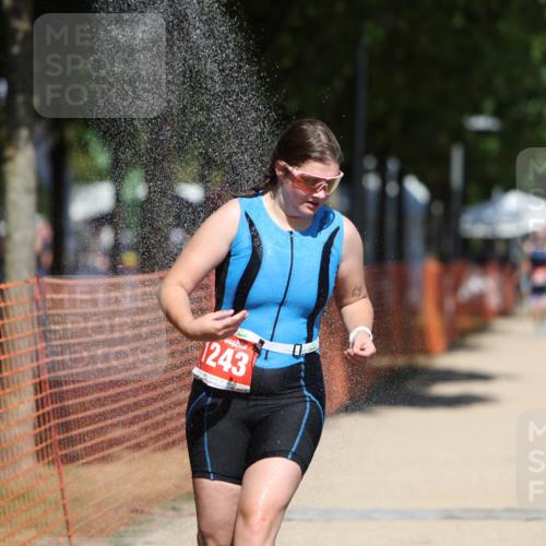 07.09.2025 - 19. Norderstedt Triathlon Michael Strokosch http://msf.ph/oto/8762564 07.09.2025 12:56:42 Laufen 754, 1243 meine-sportfotos.de