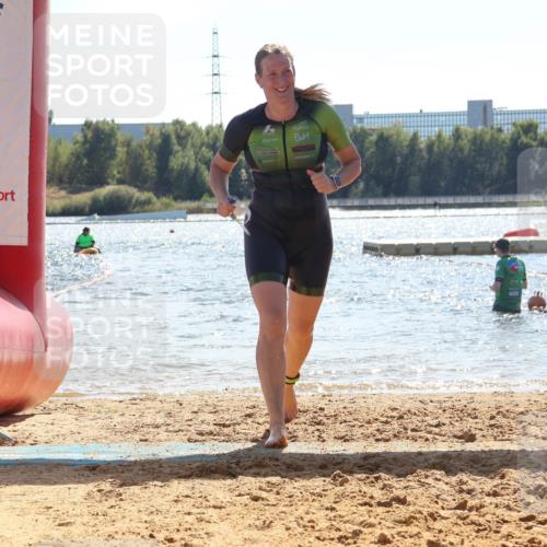 07.09.2025 - 19. Norderstedt Triathlon Luisa Fischer http://msf.ph/oto/8762571 07.09.2025 14:31:44 Schwimmen 1482 meine-sportfotos.de