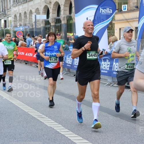 07.09.2025 - BARMER Alsterlauf Strokosch-Dieckow http://msf.ph/oto/8762573 07.09.2025 10:12:24 Ziel 2041, 2432, 2462, 2649, 3182, 3448, 3486, 3880, 3973, 4100, 4136, 4175, 4280, 4397, 4789, 4792, 4852, 5732, 5865, 5897, 5919, 8046, 8058, 8060, 8061, 8125, 8357 meine-sportfotos.de