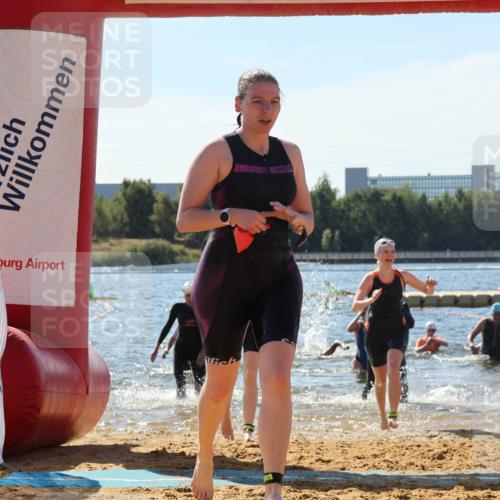 07.09.2025 - 19. Norderstedt Triathlon Luisa Fischer http://msf.ph/oto/8762575 07.09.2025 12:11:29 Schwimmen 175, 265, 307, 781, 858, 1221, 1345, 1374, 1391 meine-sportfotos.de
