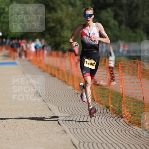 07.09.2025 - 19. Norderstedt Triathlon Michael Strokosch http://msf.ph/oto/8762581 07.09.2025 11:28:13 Laufen 1158 meine-sportfotos.de