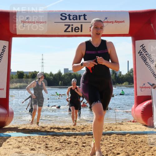 07.09.2025 - 19. Norderstedt Triathlon Luisa Fischer http://msf.ph/oto/8762595 07.09.2025 12:11:30 Schwimmen 175, 265, 307, 781, 858, 1221, 1345, 1374, 1391 meine-sportfotos.de
