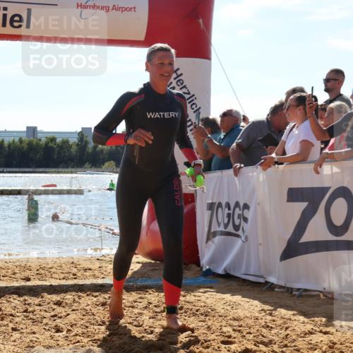 07.09.2025 - 19. Norderstedt Triathlon Luisa Fischer http://msf.ph/oto/8762608 07.09.2025 14:32:09 Schwimmen 897 meine-sportfotos.de