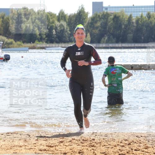 07.09.2025 - 19. Norderstedt Triathlon Luisa Fischer http://msf.ph/oto/8762636 07.09.2025 14:33:13 Schwimmen 466 meine-sportfotos.de