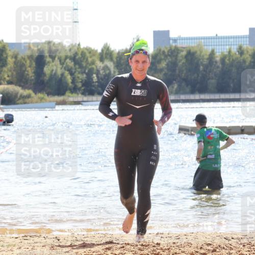 07.09.2025 - 19. Norderstedt Triathlon Luisa Fischer http://msf.ph/oto/8762648 07.09.2025 14:33:14 Schwimmen 466 meine-sportfotos.de