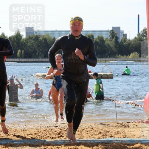 07.09.2025 - 19. Norderstedt Triathlon Luisa Fischer http://msf.ph/oto/8762676 07.09.2025 12:11:34 Schwimmen 175, 187, 265, 307, 858, 1221, 1345, 1374, 1385, 1391 meine-sportfotos.de