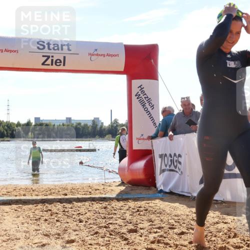 07.09.2025 - 19. Norderstedt Triathlon Luisa Fischer http://msf.ph/oto/8762695 07.09.2025 14:33:18 Schwimmen 466 meine-sportfotos.de