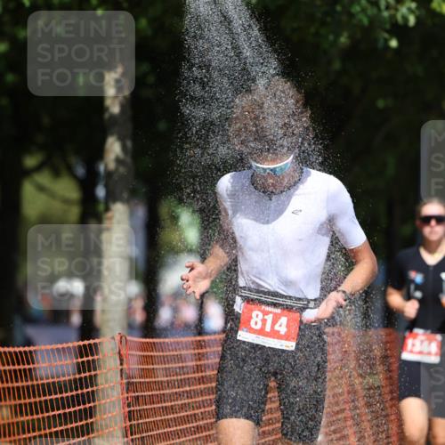 07.09.2025 - 19. Norderstedt Triathlon Michael Strokosch http://msf.ph/oto/8762707 07.09.2025 13:18:33 Laufen 814, 1344, 1354 meine-sportfotos.de