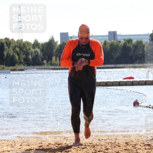 07.09.2025 - 19. Norderstedt Triathlon Luisa Fischer http://msf.ph/oto/8762723 07.09.2025 14:53:42 Schwimmen 956 meine-sportfotos.de