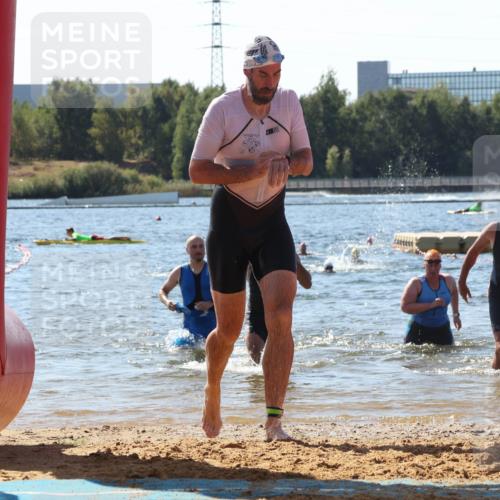 07.09.2025 - 19. Norderstedt Triathlon Luisa Fischer http://msf.ph/oto/8762739 07.09.2025 12:11:39 Schwimmen 159, 175, 187, 307, 1221, 1360, 1374, 1385, 1391 meine-sportfotos.de