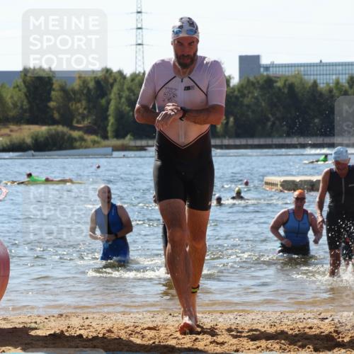 07.09.2025 - 19. Norderstedt Triathlon Luisa Fischer http://msf.ph/oto/8762744 07.09.2025 12:11:39 Schwimmen 159, 175, 187, 307, 1221, 1360, 1374, 1385, 1391 meine-sportfotos.de