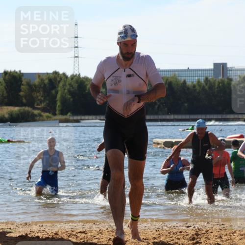 07.09.2025 - 19. Norderstedt Triathlon Luisa Fischer http://msf.ph/oto/8762763 07.09.2025 12:11:40 Schwimmen 159, 175, 187, 304, 307, 750, 1221, 1360, 1374, 1385, 1391 meine-sportfotos.de