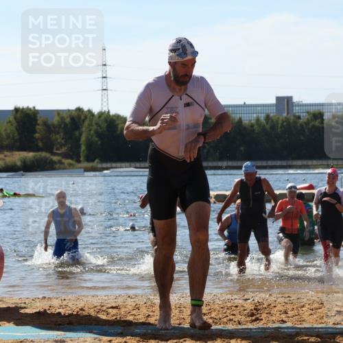 07.09.2025 - 19. Norderstedt Triathlon Luisa Fischer http://msf.ph/oto/8762771 07.09.2025 12:11:40 Schwimmen 159, 175, 187, 304, 307, 750, 1221, 1360, 1374, 1385, 1391 meine-sportfotos.de