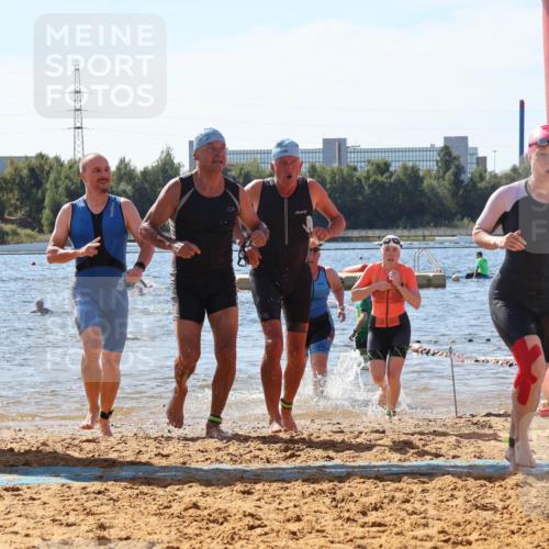 07.09.2025 - 19. Norderstedt Triathlon Luisa Fischer http://msf.ph/oto/8762841 07.09.2025 12:11:45 Schwimmen 159, 187, 304, 742, 750, 1221, 1337, 1360, 1385, 1391 meine-sportfotos.de