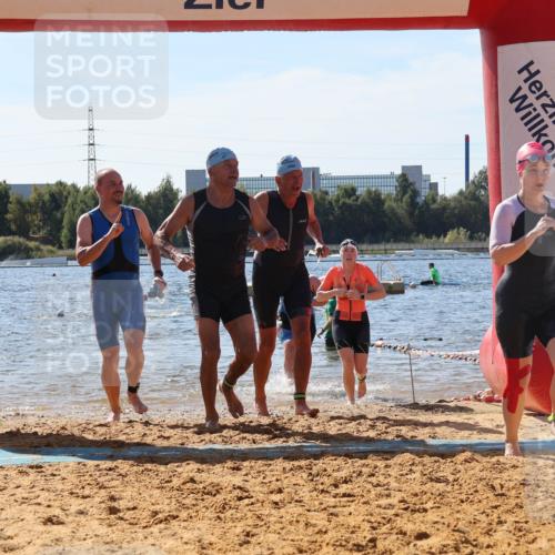 07.09.2025 - 19. Norderstedt Triathlon Luisa Fischer http://msf.ph/oto/8762846 07.09.2025 12:11:45 Schwimmen 159, 187, 304, 742, 750, 1221, 1337, 1360, 1385, 1391 meine-sportfotos.de