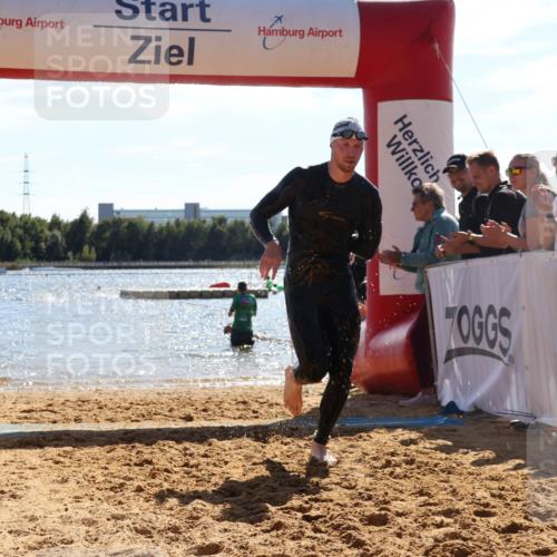 07.09.2025 - 19. Norderstedt Triathlon Luisa Fischer http://msf.ph/oto/8762871 07.09.2025 14:55:29 Schwimmen 402 meine-sportfotos.de