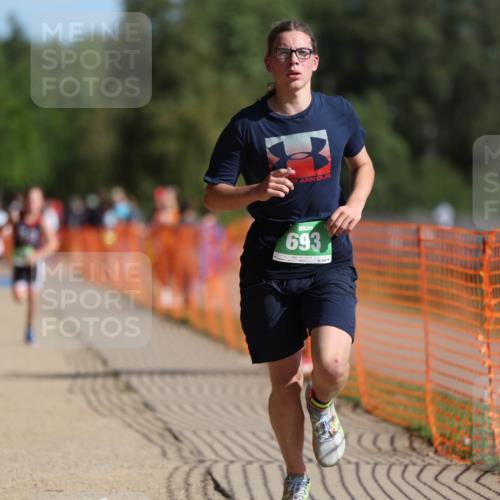 07.09.2025 - 19. Norderstedt Triathlon Michael Strokosch http://msf.ph/oto/8762892 07.09.2025 10:47:09 Laufen 73, 130, 674, 693, 1129 meine-sportfotos.de